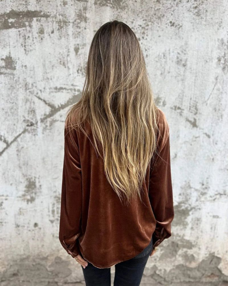 Arinka - Elegante Camisa de Manga Larga