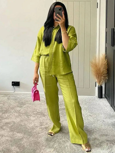 Valeria | Set Chic de 2 Piezas con Pantalón Ancho y Blusa Ligera