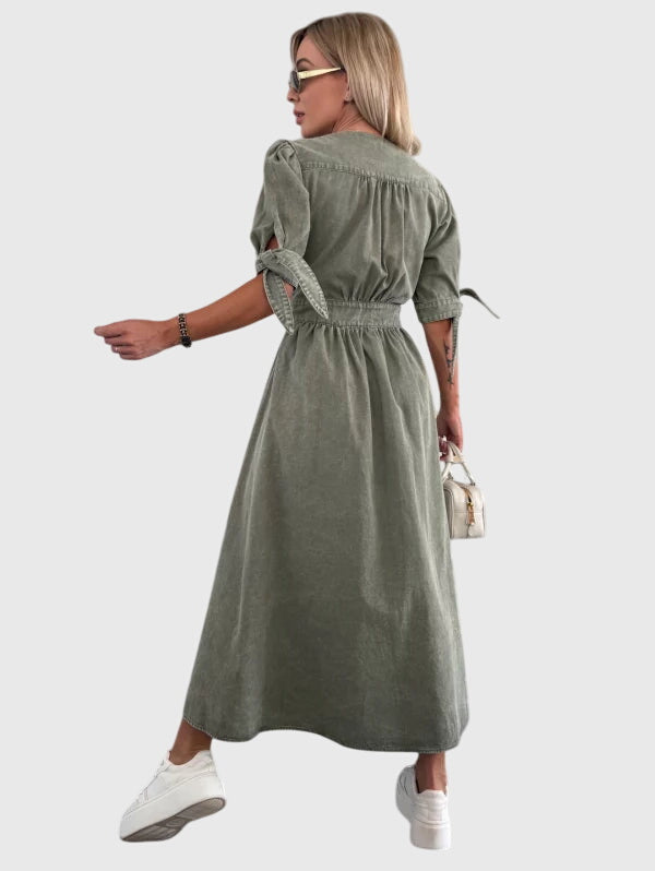 Sophia™ | Vestido de Denim Elegante